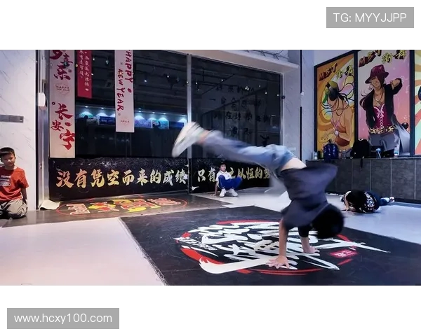 广州飞盘队在世界街舞大赛中以91分稳居积分榜首位 广州飞盘队在世界街舞大赛中以91分稳居积分榜首位