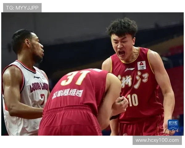 CBA精彩对决广州队迎战浙江稠州全力争胜展现篮球魅力