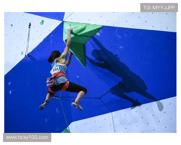 成都滑板队在世界攀岩锦标赛中以52分领先其他队伍表现出色